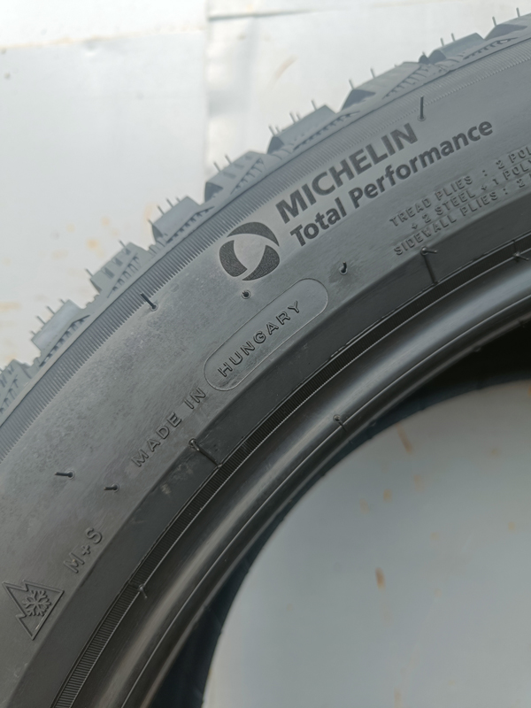 купить шины Michelin X-Ice North 4 SUV 275/40 R22 108T XL FP с гарантией