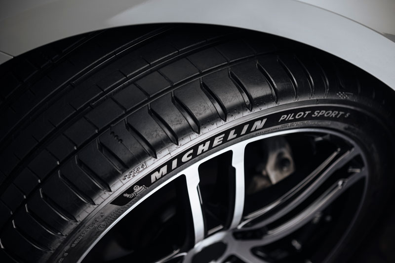 купить шины Michelin Pilot Sport 5 275/45 R20 110Y XL FP (мишлен пилот спорт 5) с гарантией