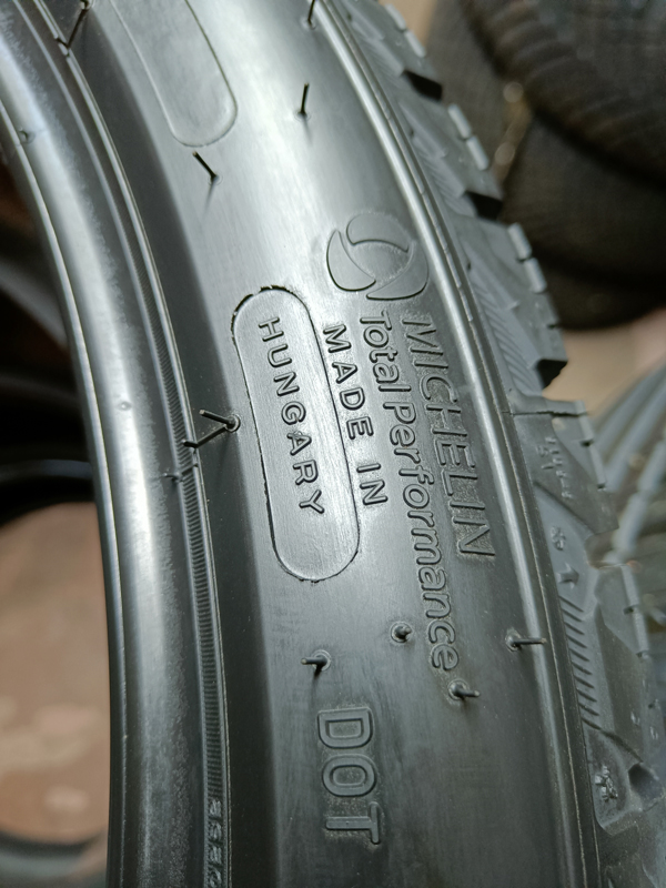купить шины Michelin X-Ice Snow SUV 285/35 R22 106H XL с гарантией