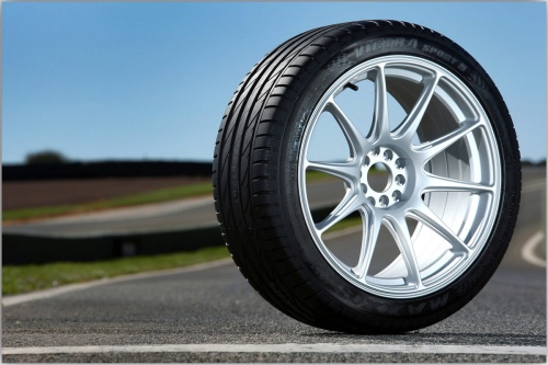 Maxxis Victra Sport VS-5 SUV 225/60 R18 100V купить с доставкой